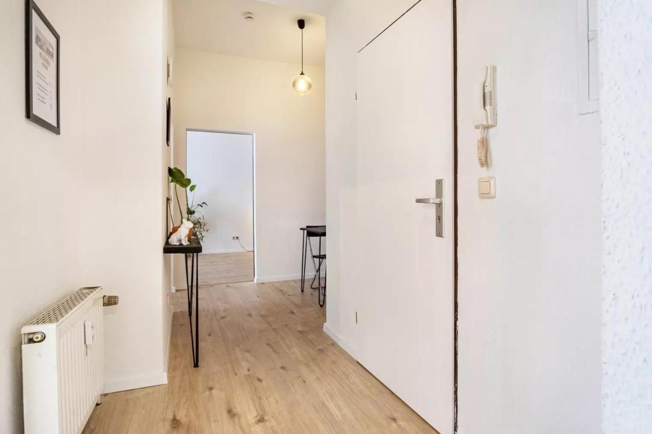 Next Home - Free Parking & Wifi - Badewanne Duisburg Eksteriør bilde