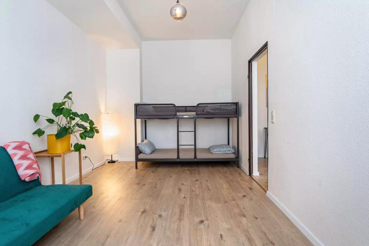 Next Home - Free Parking & Wifi - Badewanne Duisburg Eksteriør bilde