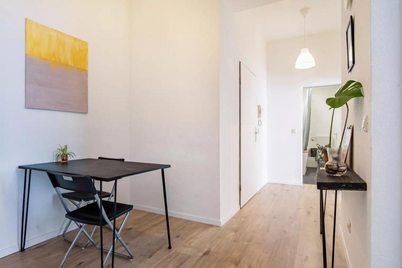 Next Home - Free Parking & Wifi - Badewanne Duisburg Eksteriør bilde