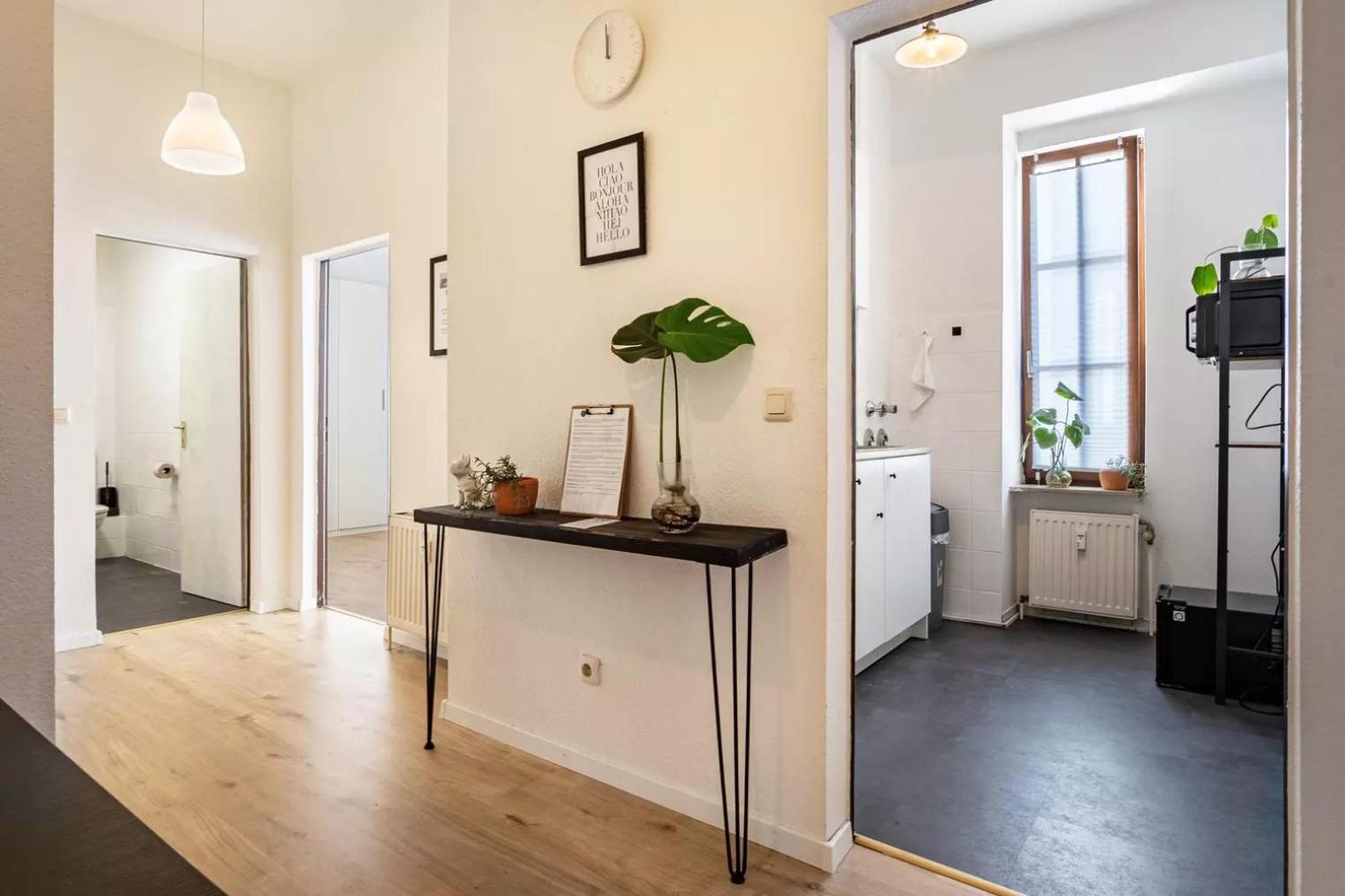 Next Home - Free Parking & Wifi - Badewanne Duisburg Eksteriør bilde